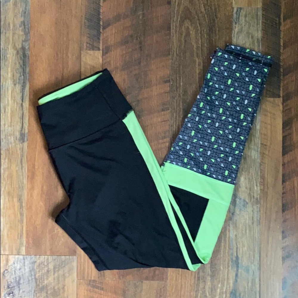 VSX knockout workout leggings